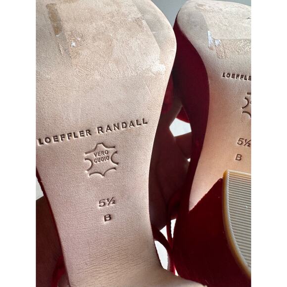 LOEFFLER RANDALL FAE PLATFORM HEEL in red velvet Scarlett size 5.5 - Picture 5 of 11